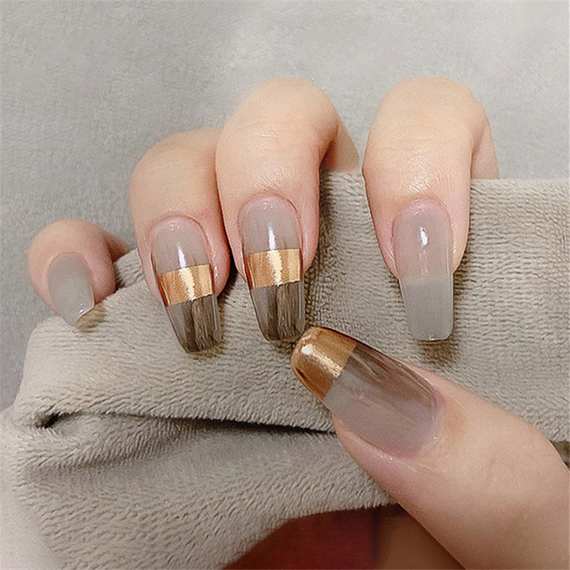 Nail Art Simple - 24 шт. накладных ногтей средней длины