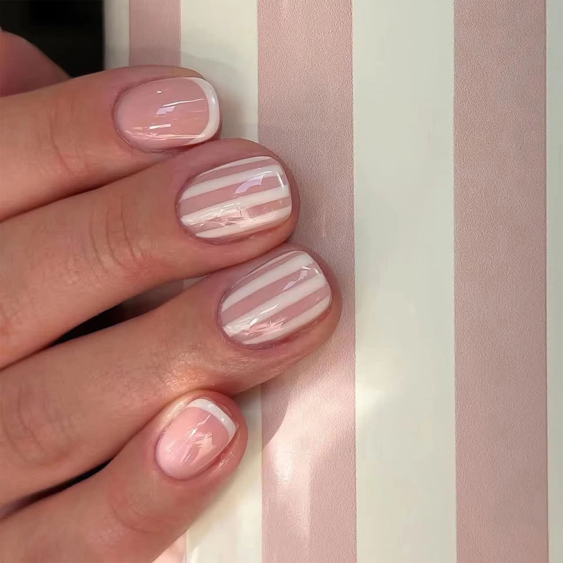 24 шт. простых белых накладных – обзор и цена Nail Art Simple